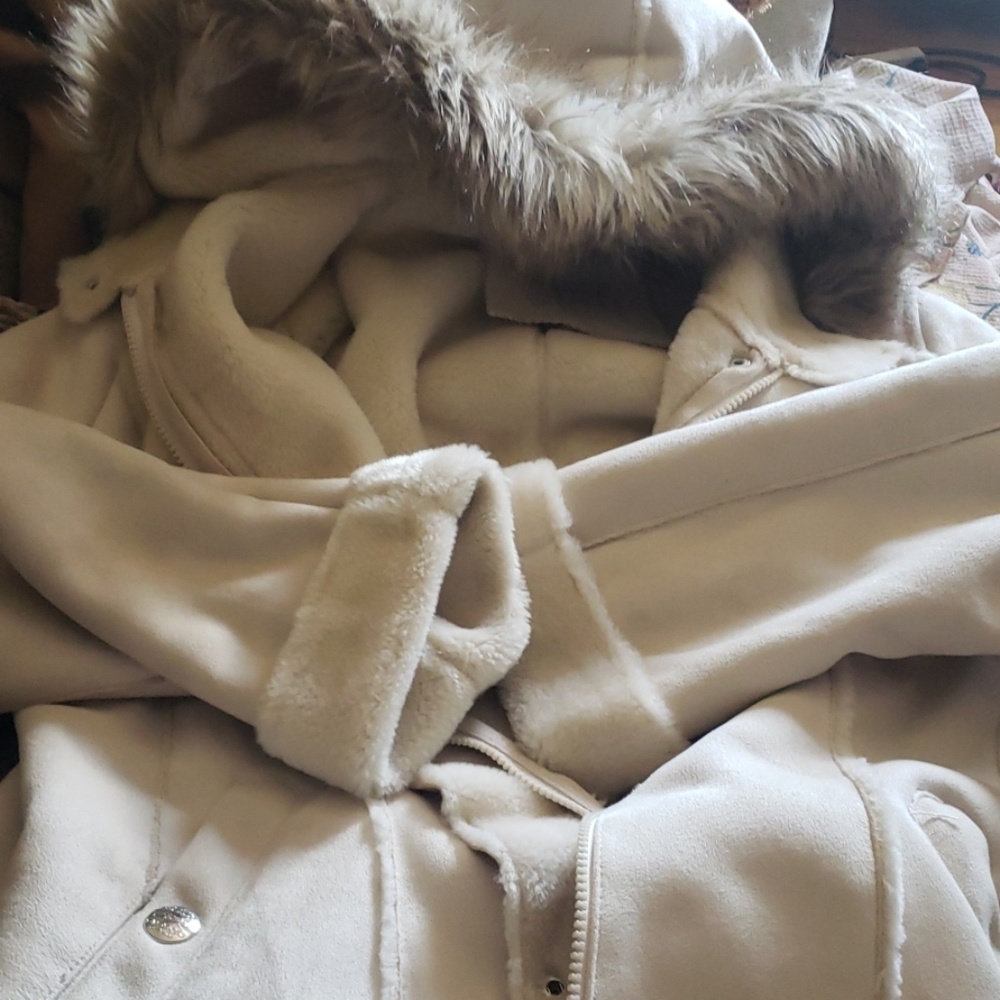 Jacket - Picture 2 of 2